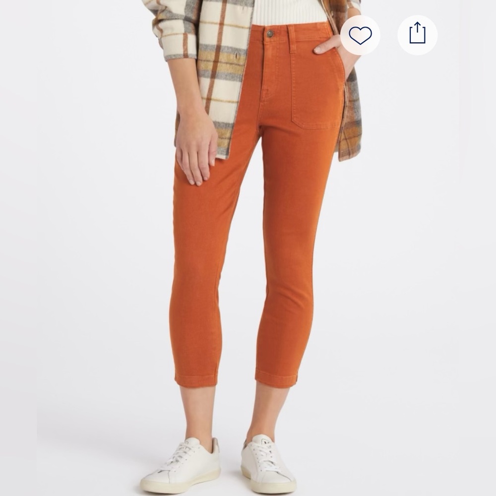 Studio Blue Utility Cropped Woman Pant